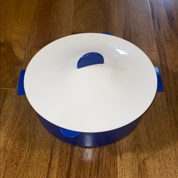 Tupperware blue and white microwave steamer- 3 piece set. - Picture 2 of 9